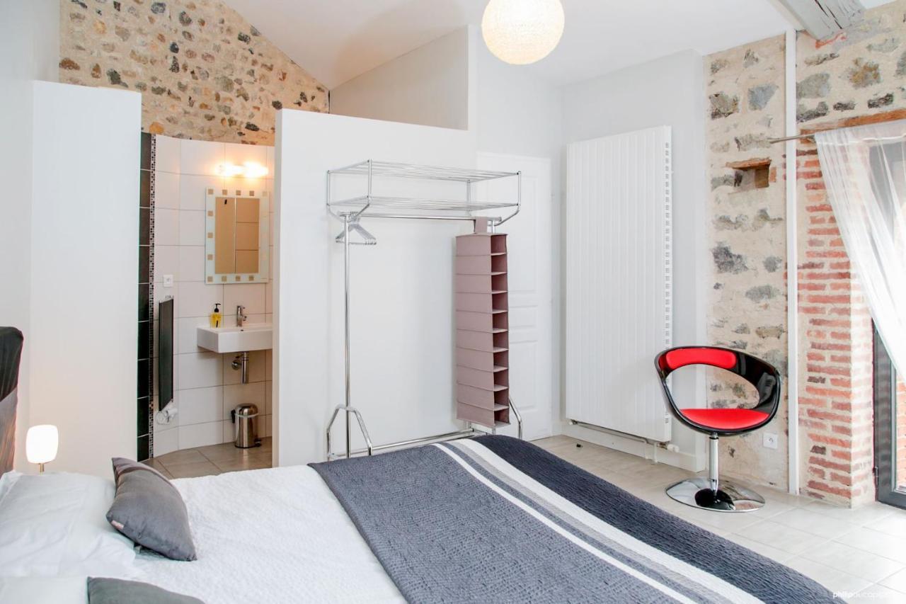 Altamica Bed and Breakfast Cournon-d'Auvergne Eksteriør billede